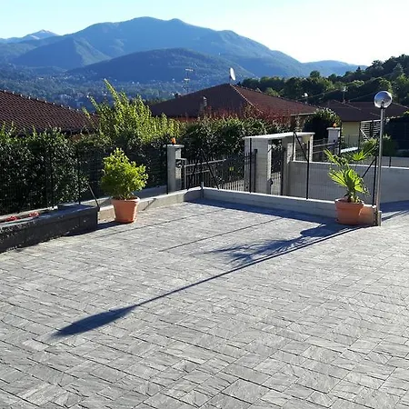 Casa Elena 1 *